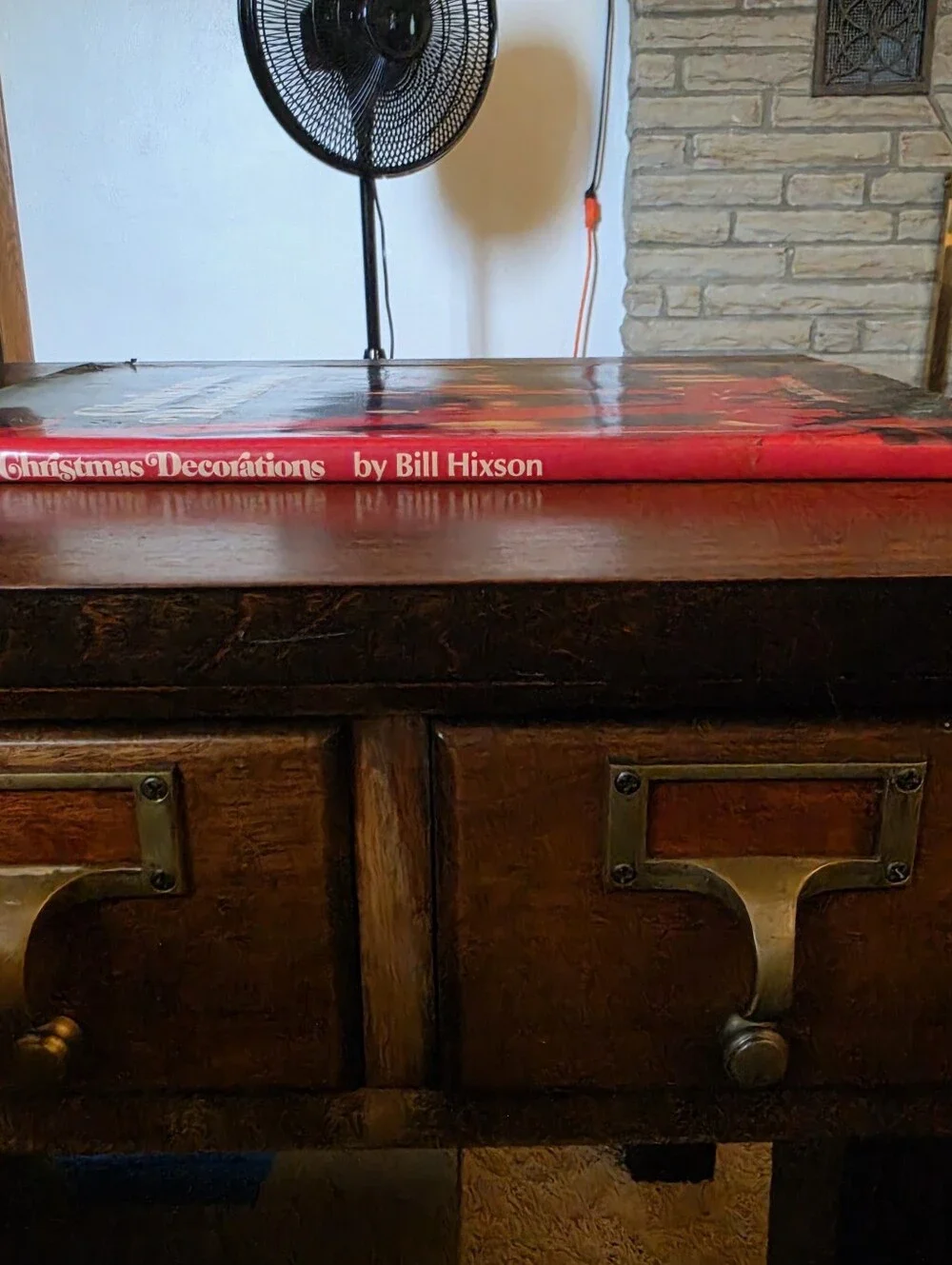 Christmas Decorations By Bill Hixson 1984 Hardcover Oversized